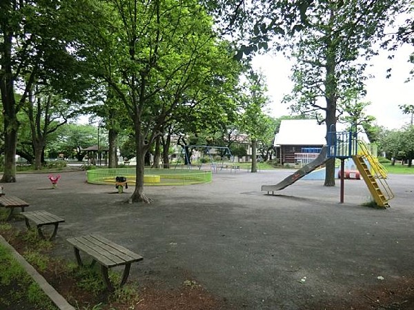 周辺環境:柏葉公園(柏葉公園まで400m)