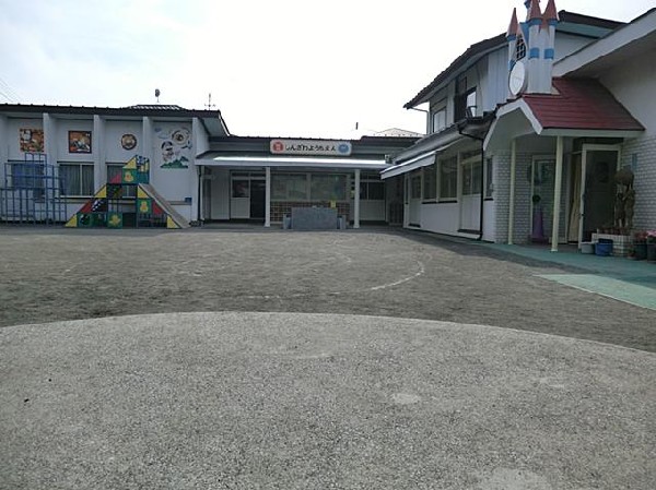 周辺環境:新沢幼稚園(新沢幼稚園まで500m 幼稚園近くで通園安心です♪)