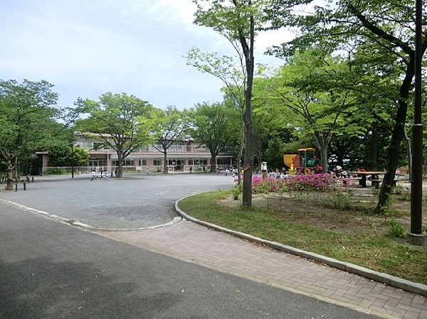 周辺環境:高風保育園(高風保育園まで1600ｍ)