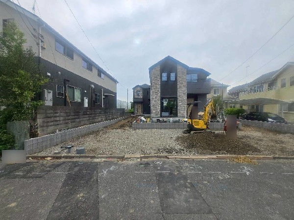 外観:周辺は高い建物が建っておらず、採光や開放性に恵まれた環境です