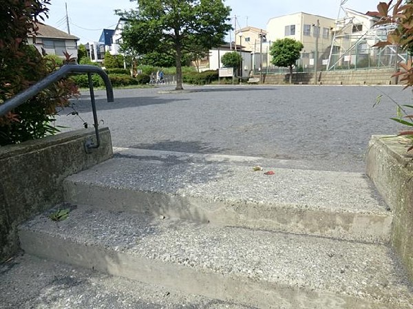 周辺環境:壱町ヶ谷公園(壱町ヶ谷公園まで550m)