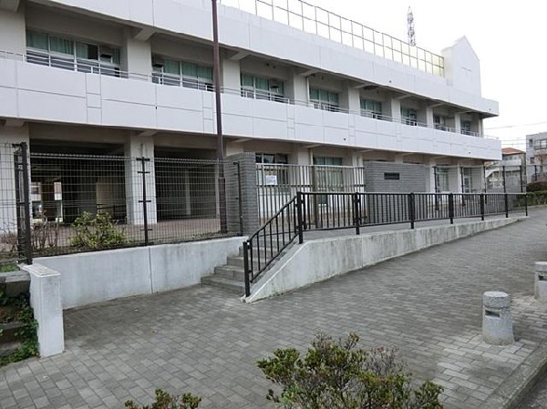 周辺環境:横浜市立岩井原中学校(横浜市立岩井原中学校まで350m 中学校近くで通学安心です♪)