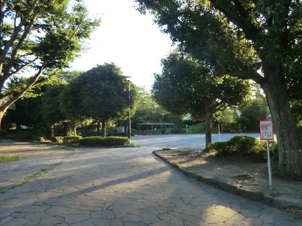 周辺環境:南本宿公園(南本宿公園まで1000ｍ)