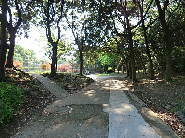 周辺環境:富岡総合公園(富岡総合公園まで450m)