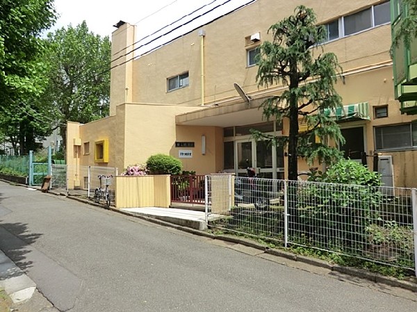 周辺環境:笹山保育園(笹山保育園まで1100ｍ)