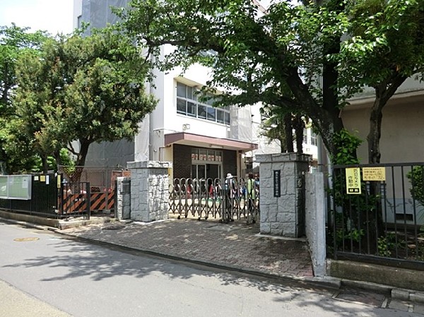 周辺環境:横浜市立上菅田中学校(横浜市立上菅田中学校まで850ｍ)