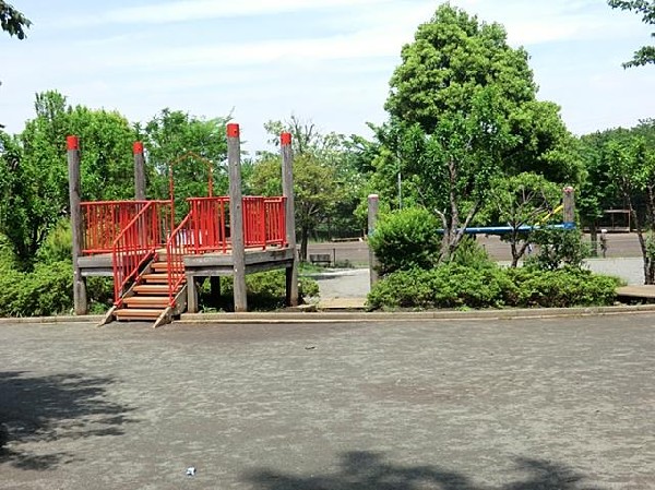 周辺環境:仏向矢シ塚公園(仏向矢シ塚公園まで210m)