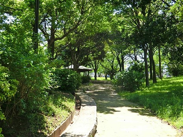 周辺環境:仏向行坐谷公園(仏向行坐谷公園まで290m)