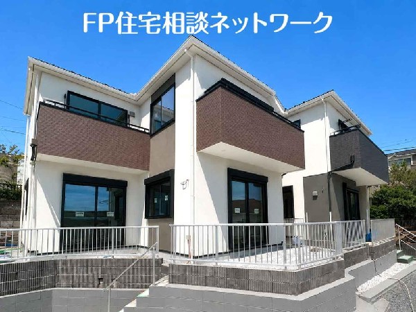 外観:☆☆風通しの良い住宅地☆☆  ゆとりのある住宅地　部屋の窓を開けるとそこには心地よい風が通りぬけます♪