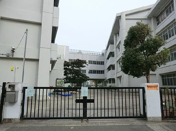 周辺環境:横浜市立小田小学校(横浜市立小田小学校まで600m 小学校近く♪お子様も通学も安心です♪)