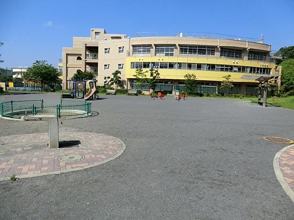 周辺環境:戸塚公園(戸塚公園まで650m 公園近くでお子様も安心して遊べます♪)