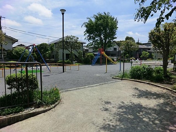 周辺環境:永田台第二公園(永田台第二公園まで100m)