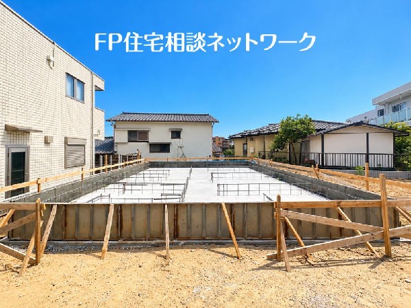 外観:駅近でありながら周辺は住宅地となっており子育て家族にもピッタリ。毎日のお買い物も便利なエリアで暮らしやすさを実現するための住環境が整っています。