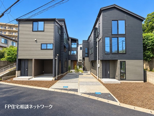 外観:毎日のお散歩も快適な緑に恵まれた閑静な住宅地は、伸び伸びスローライフを叶えてくれます。
