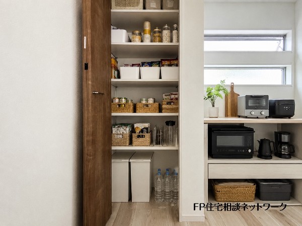本画像の家電、小物、棚等はCGの配置イメージです。販売価格に家具等は含まれず、付帯しません。