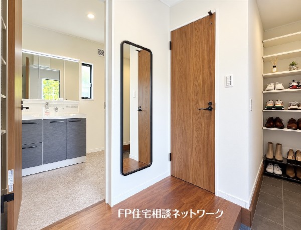 本画像の家具、小物等はCGの配置イメージです。販売価格に家具、小物等は含まれず、付帯しません。