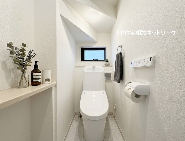 本画像の観葉植物、小物等はCGの配置イメージです。販売価格に植物、小物等は含まれず、付帯しません。
