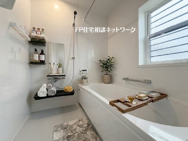 本画像はCGで作成しており、実際の現地に、小物は置かれておりません。また販売価格に小物は含ません。