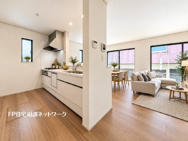 本画像の家具・照明・植栽等はCGの配置イメージです。販売価格に家具・照明・植栽等は含まれません。