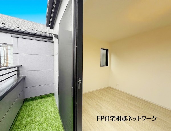 外観:本画像の人工芝等はCGの配置イメージです。販売価格に人工芝等は含まれず、付帯しません。