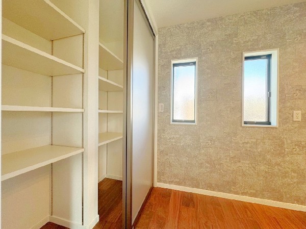 建物プラン例【建物価格1967万円　建物面積91.7m2】