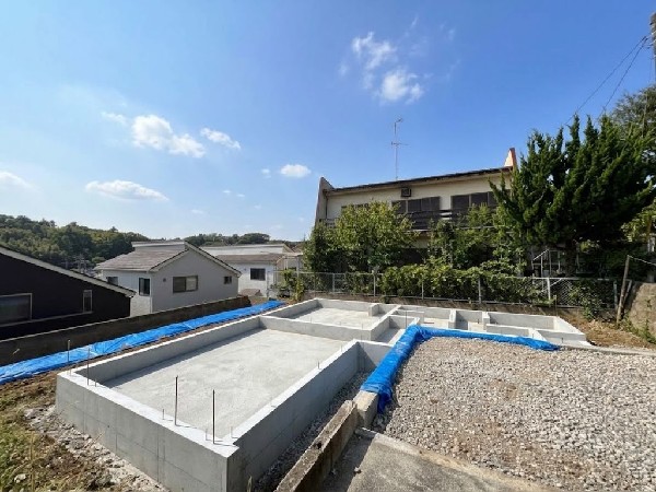 外観:現地写真（基礎）