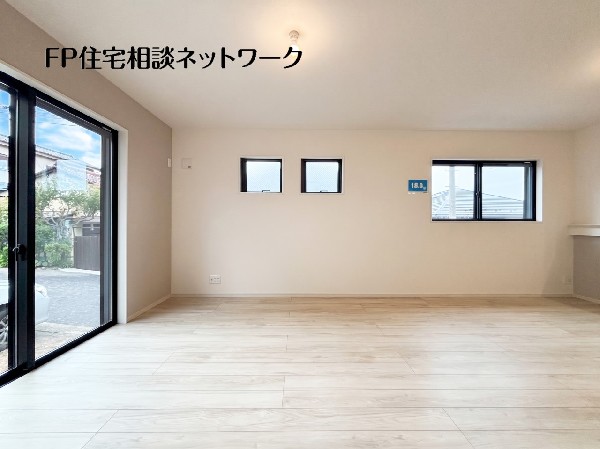 オープンでのびやかな空間を生み出す、広がりとゆとり。家族と過ごす時間を大切にしたい方にぴったりです。