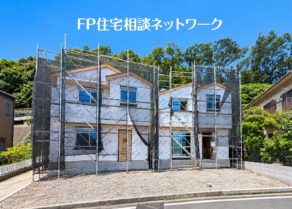 外観:閑静な住宅地で子育て家族にピッタリ。快適な緑に恵まれたエリアで、ゆとりある住環境が整っています。  