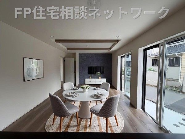 家族団らん空間♪（本画像はAI加工済みであり、家具等はなく価格にも含まれていません)  