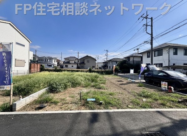 外観:豊かな陽光と心地よい風に満たされたこの場所が、家族の理想の暮らしをやさしく形作ります。