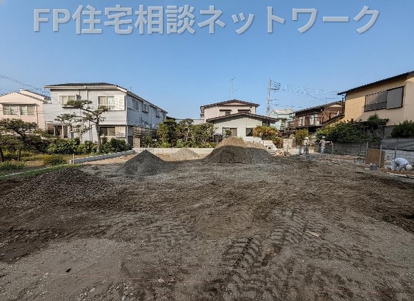 外観:街中の喧騒から離れた穏やかな住環境。光と風を感じながら、心安らぐ快適な暮らしを叶える住まいです。