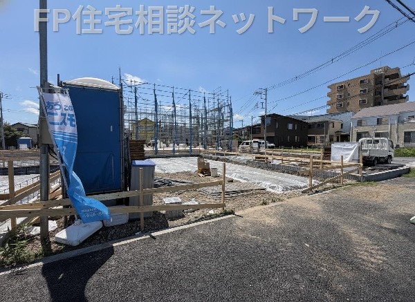 外観:多棟現場ですのでお子様の友達作りやご近所付き合いがしやすい環境です。