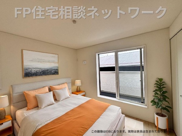居室の明るさと広がりが、毎日の暮らしに開放感を添えます。現地でも魅力を感じられます。