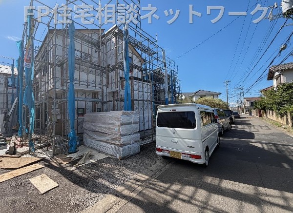 外観:周辺には四季折々の自然と触れ合えるスポットが充実し、週末の家族のお出かけにも便利です。