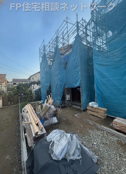 外観:良好な住環境が守られた、落ち着きのある住宅街です。