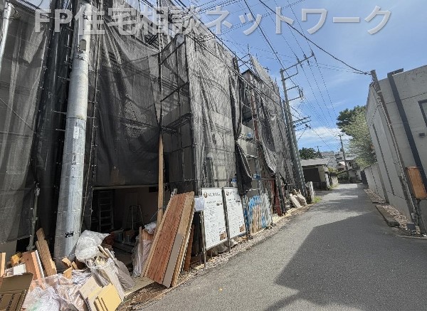 外観:良好な住環境が守られた、落ち着きのある住宅街です。  