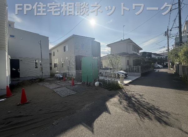 外観:大規模公園が徒歩６分なので、子育てに嬉しい立地です。