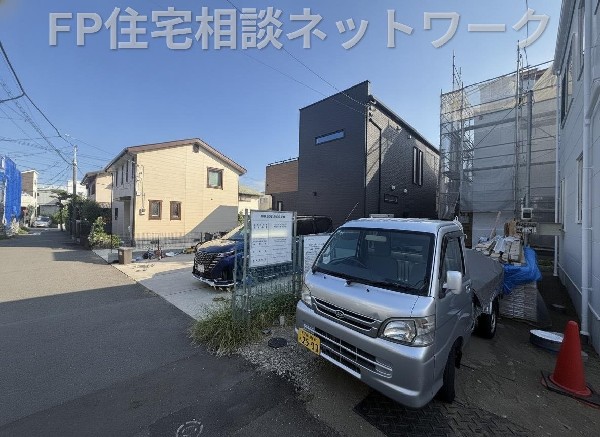 外観:学校やスーパーコンビニが徒歩圏内で行けるので、大変便利です。