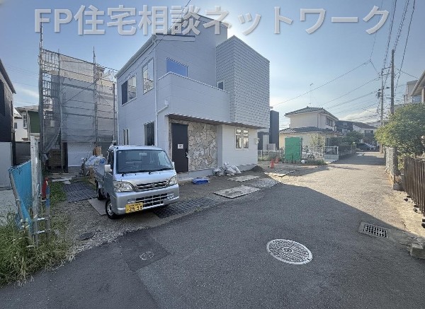 外観:大規模公園が徒歩６分なので、子育てに嬉しい立地です。