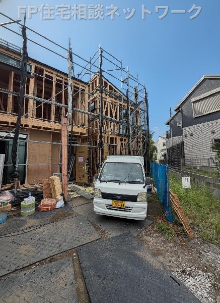 外観:豊かな陽光と心地よい風に満たされたこの場所が、家族の理想の暮らしをやさしく形作ります。  