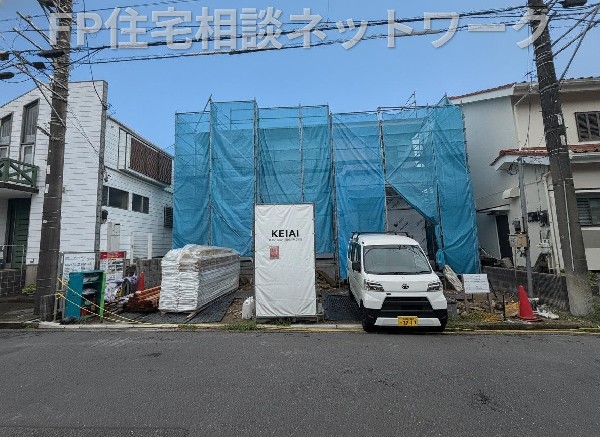 外観:周辺には四季折々の自然と触れ合えるスポットが充実し、週末の家族のお出かけにも便利です。