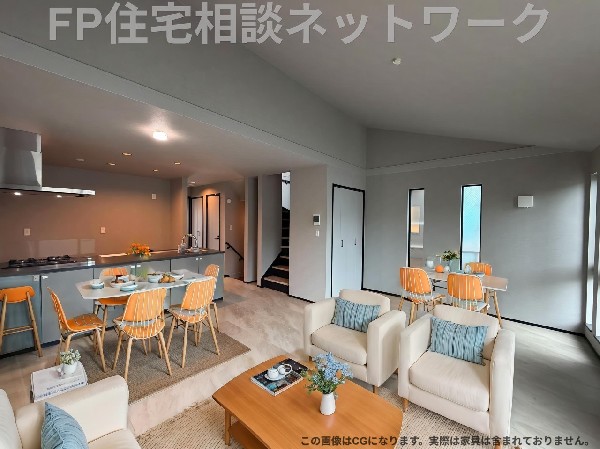 2階LDKは家族が自然と集まり、会話が生まれやすい心地よい空間です。日々の使いやすさにつながります。  