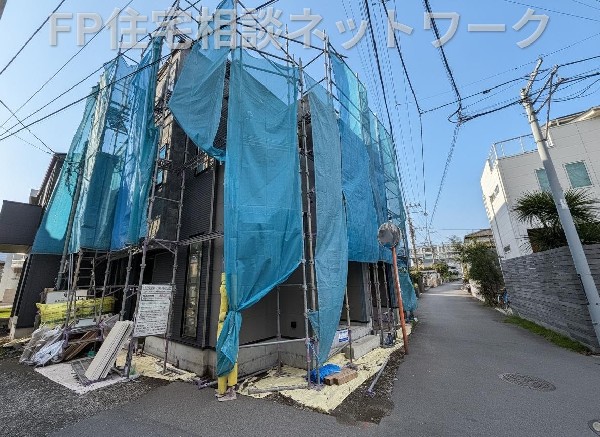 外観:四季の自然に触れ合えるスポットが周辺に多く、散歩やジョギング、家族の週末の遊びに最適です。  