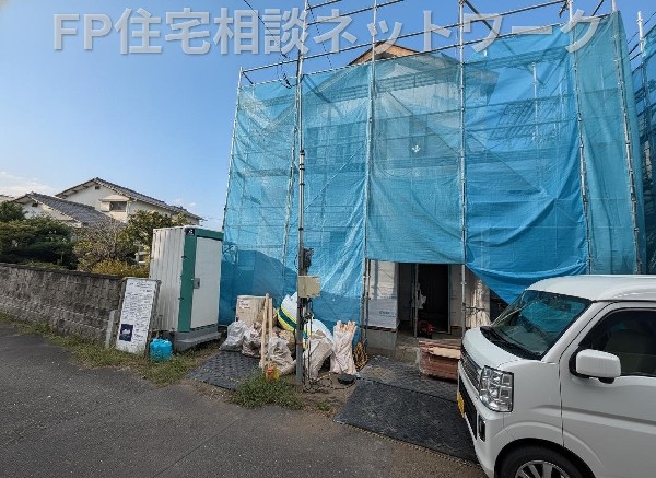 外観:多棟現場ですのでお子様の友達作りやご近所付き合いがしやすい環境です。