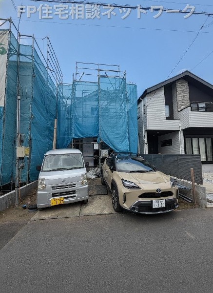 外観:無駄のない設計と明るさにこだわった新築戸建。
